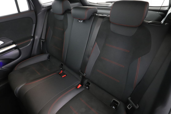 Mercedes-Benz GLA 250 e AMG Line 8G-DCT