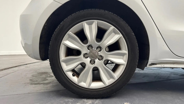 Audi A1 1.2 tfsi 86 ambition