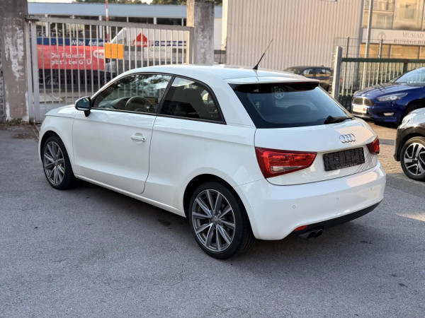 Audi A1 ambition 2.Hand, Sonderedition, Navi,