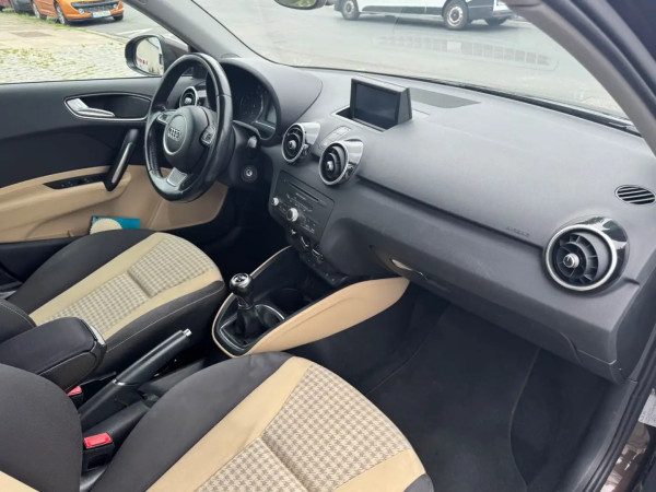 Audi A1 1.4 TSI Sportback*Klima*Navi*Sitzhzg*