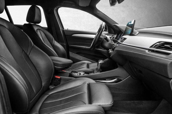 BMW X2 xDrive25e M-Sport,19"