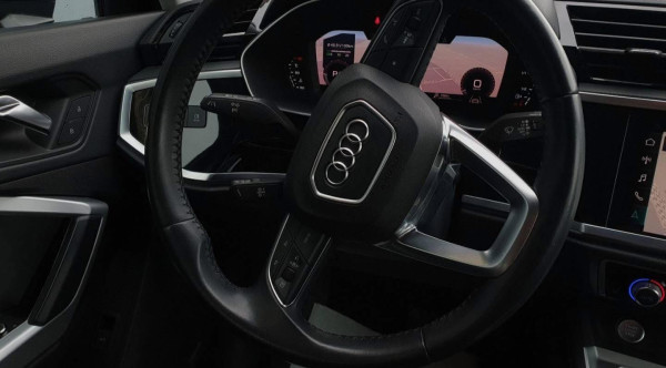 Audi Q3 35 TFSI S tronic Advanced