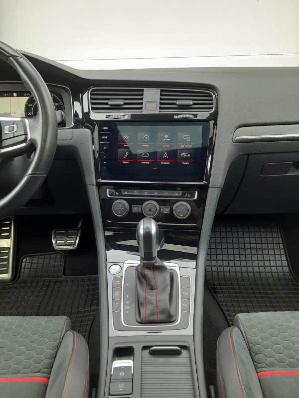 Volkswagen GTI Perf. DSG