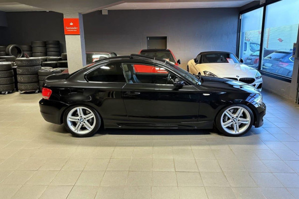 BMW Série 1 135iA Coupé M-Sport