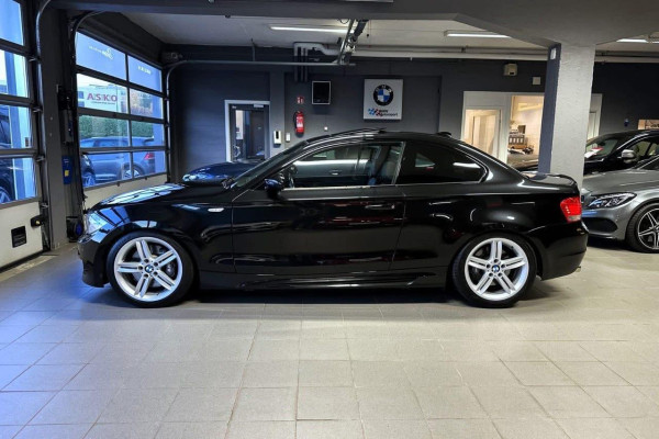 BMW Série 1 135iA Coupé M-Sport
