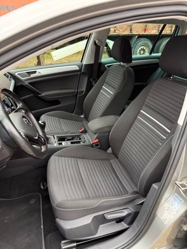 Volkswagen Golf VII Variant BMT 1.2 Cup AHK