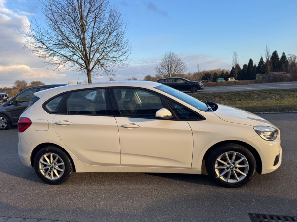 BMW 218 Active Tourer 218i Advantage