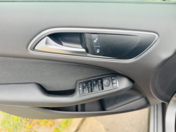 Mercedes-Benz B 200 B -Klasse B 200