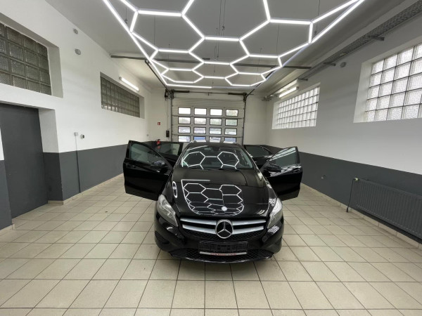 Mercedes-Benz A 180 A -Klasse A 180 BlueEfficiency