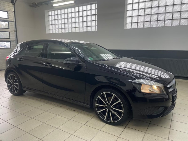 Mercedes-Benz A 180 A -Klasse A 180 BlueEfficiency