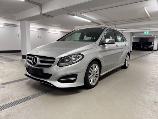 2015 Mercedes-Benz B 180 "Style"