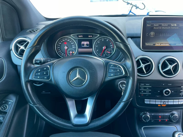 2015 Mercedes-Benz B 180 Style Navi PDC SH