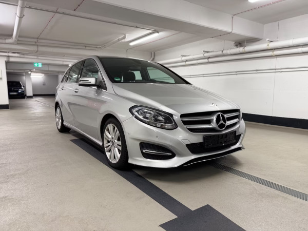 2015 Mercedes-Benz B 180 "Style"
