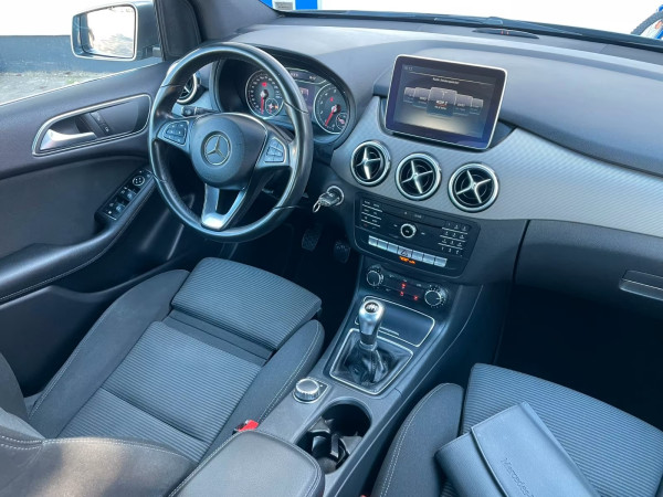 2015 Mercedes-Benz B 180 Style Navi PDC SH