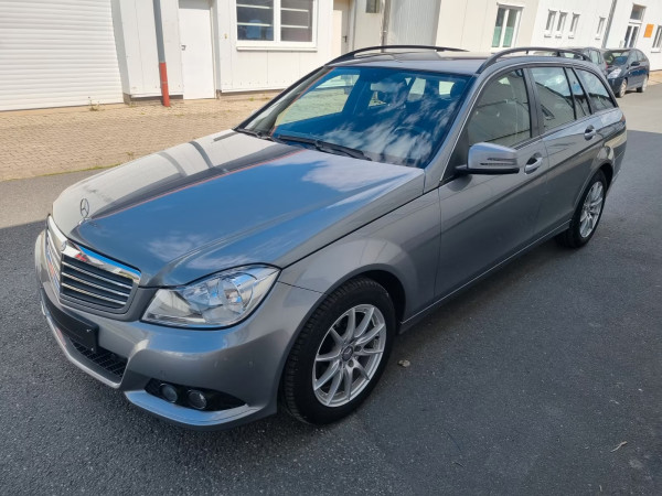 Mercedes-Benz C 180 T-Modell Navi Einparkhilfe