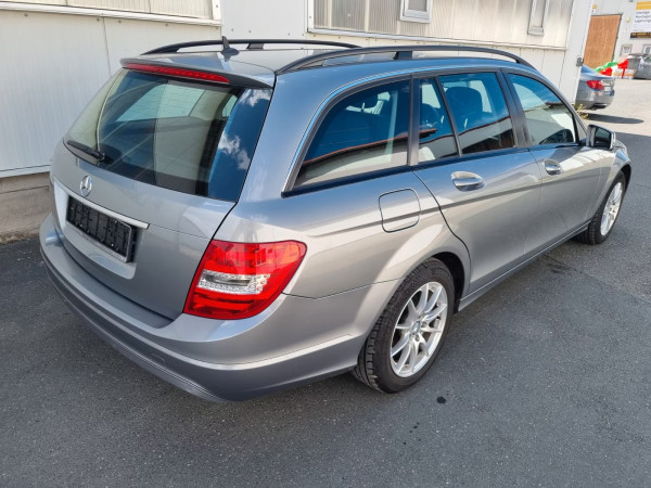 Mercedes-Benz C 180 T-Modell Navi Einparkhilfe