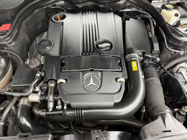2012  Mercedes-Benz C 180 CGI*AUT*T-LEDER*MEMORY*GLASDACH*WINTER*