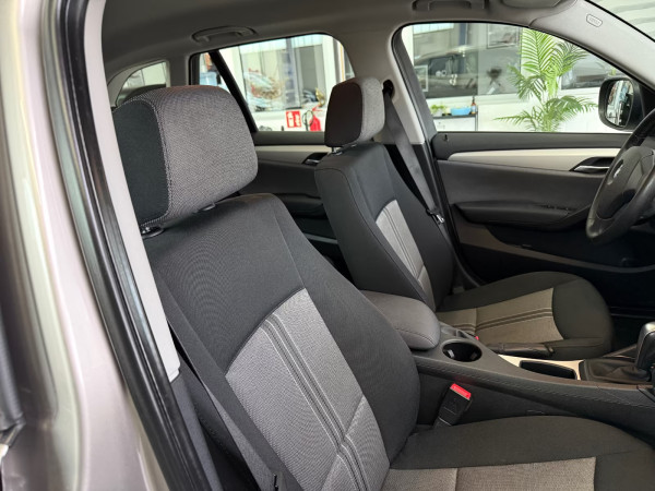 BMW X1 18 i sDrive*X-LINE*AUTOM*BI-XENON