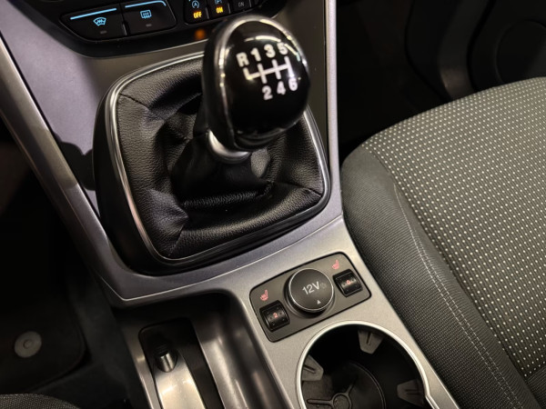 Ford C-Max Sync Edition Klimaa. Winterpaket AHK Phone