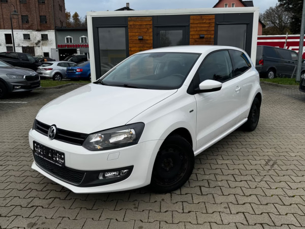 Volkswagen Polo 1.2 Life *SHZ*TEMP*KLIMAAUT*STK