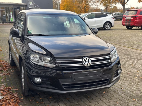Volkswagen Tiguan 1.4TSI 1.HAND/TÜV NEU/AHK/PDC/ALLW