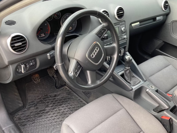 Audi A3 Sportback 1.4 TFSI Attraction