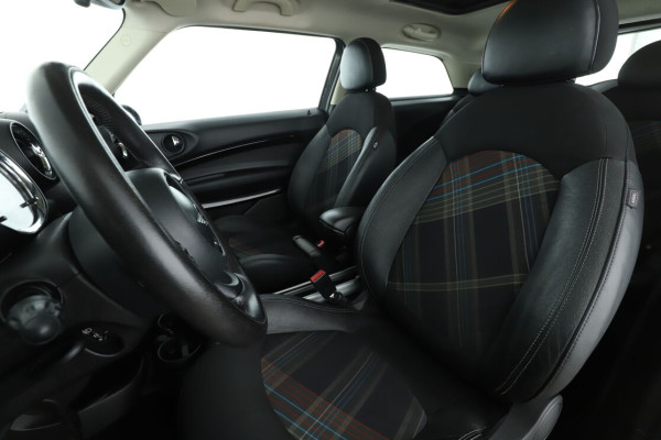MINI Paceman Cooper Pack Chili