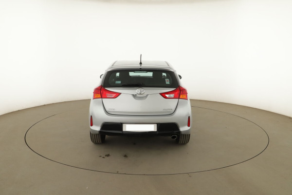 Toyota Auris 2.0 D-4D Dynamic