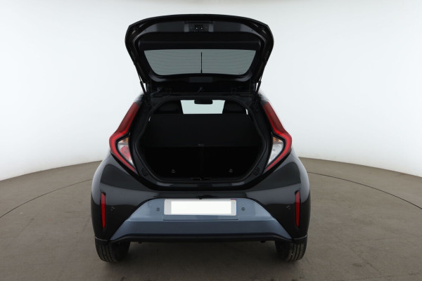 Toyota Aygo X 1.0 VVT-i Design