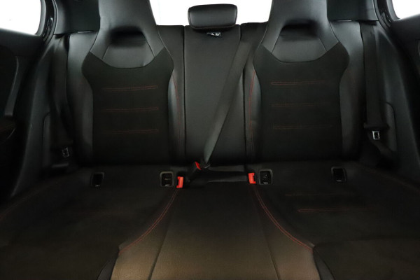 Mercedes-Benz Classe A 250 AMG Line 7G-DCT