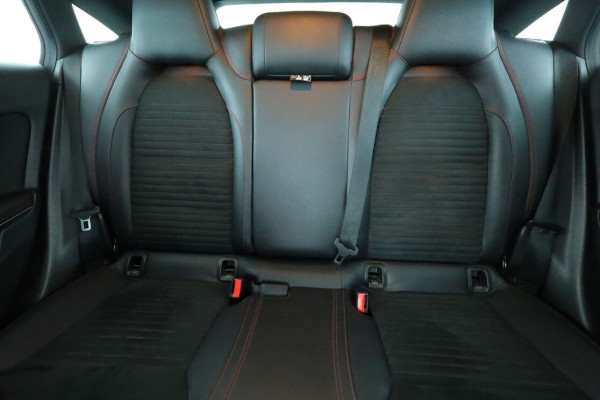 Mercedes-Benz CLA Shooting Brake 200 d Launch Edition 7G-DCT