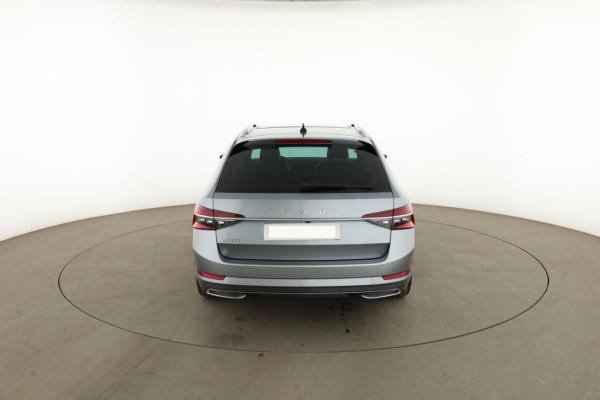 Skoda Superb Combi 2.0 TDI SCR Laurin & Klement DSG7