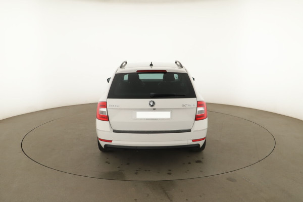 Skoda Octavia Combi 1.6 TDI SCR Clever DSG7