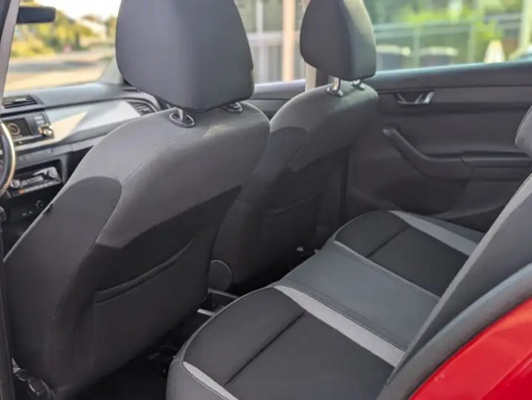 Skoda FabiaAmbition Sitzh. PDC. BT. Klimaaut. 1.4 TDI