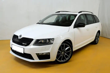 Skoda OctaviaCombi RS 2,0 TDI Green tec DSG