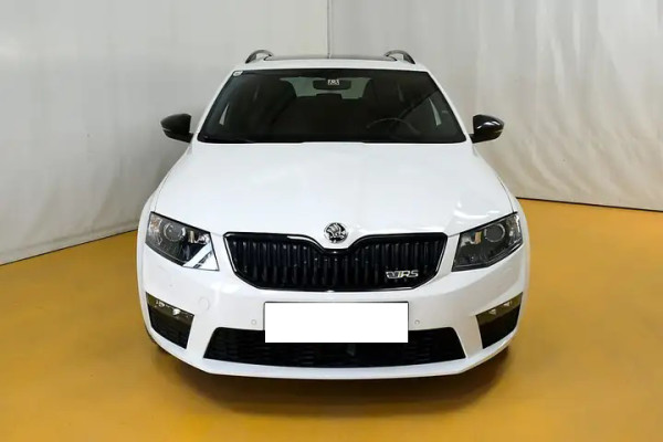 Skoda OctaviaCombi RS 2,0 TDI Green tec DSG