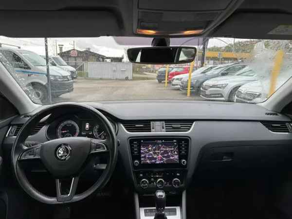 Skoda OctaviaCombi 2,0 TDI DSG LED-Navi-Carplay