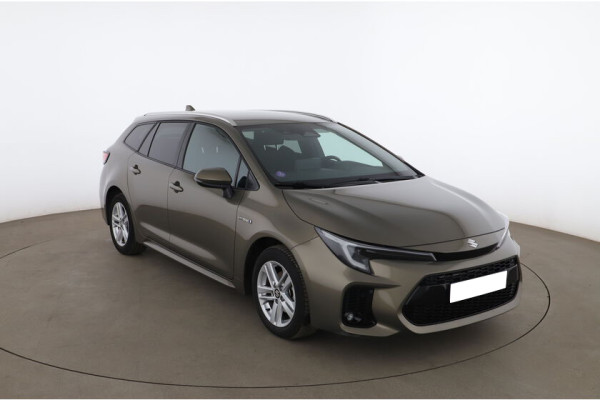 Suzuki Swace1.8 Hybrid Pack