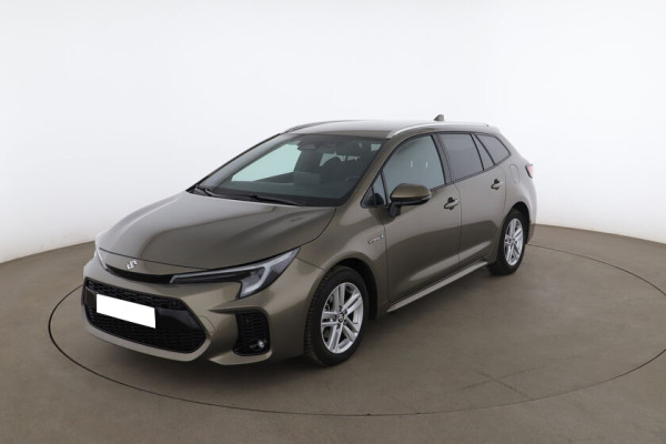 Suzuki Swace1.8 Hybrid Pack